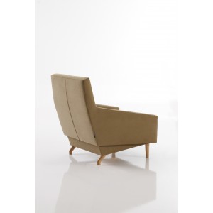 Sillón madera tapizado Soul de Sancal. Butaca diseño.