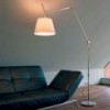 Tolomeo mega Led floor de Artemide. Tienda online lamparas modernas.