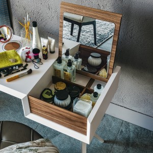 Escritorio Batik de Cattelan Italia. Muebles modernos italianos. Escritorios modernos.