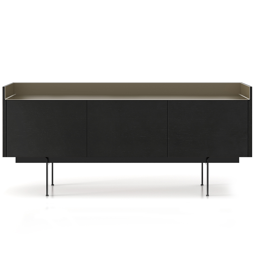 Aparador con 3 puertas Stockholm de Punt mobles. Aparadores de diseño moderno.