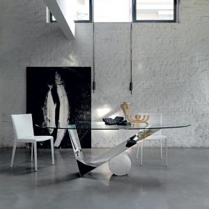 Mesa Valentinox de Cattelan Italia. Muebles modernos italianos. Mesas modernas.