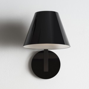 La Petite wall de Artemide. Tienda online de lámparas de diseño moderno.