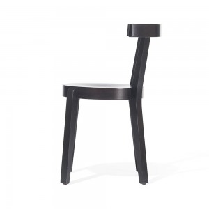 Silla Punton madera de Ton. Sillas de restaurante, de inumerables interiores.