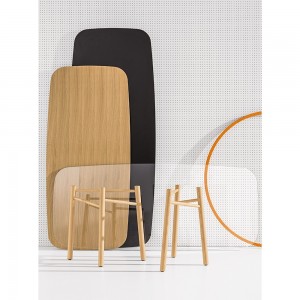 Mesa Shakti de Discipline. Muebles y complementos de diseño para hogar.