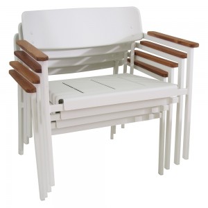 Sillón Shine moderno diseñado para espacios exteriores de Emu.