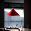 Lámpara suspensión Cono elegante y perfecta para comedores de Martinelli Luce.
