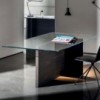 Mesa Regolo rectangular cristal de Sovet Italia. Mesas con sobre de cristal.  