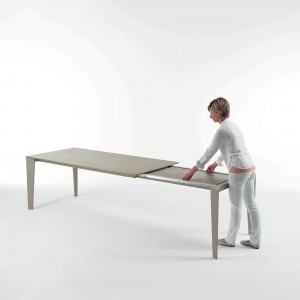 Mesa Cruz Cerámica o Mármol de Bontempi. Muebles modernos de diseño italiano.