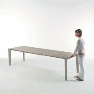 Mesa Cruz Cerámica o Mármol de Bontempi. Muebles modernos de diseño italiano.