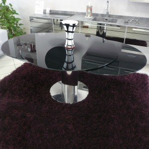 Mesa Giro Extensible base columna de Bontempi. Mesas modernas de diseño italiano.