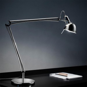 Lámpara sobremesa Naomi para escritorios y living de Yaacov Kaufman, Lumina