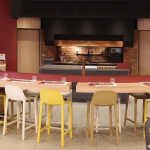 Taburete Broom de Emeco. Comprar Emeco