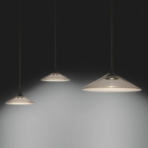 Orsa 21-35 de Artemide. Tienda online lámparas de diseño modernas.