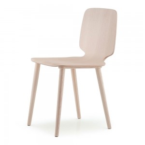 Silla Babila 2700 de Pedrali. Sillas de diseño. Sillas de madera de fresno,