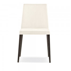 Silla Dress 530 de Pedrali. Sillas de diseño. Sillas tapizadas de salón.