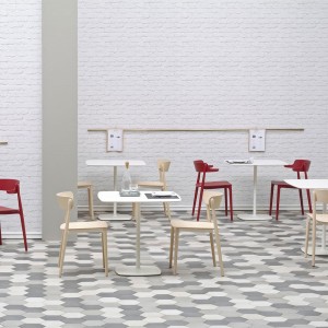 Silla Nemea 2820 de Pedrali. Sillas de diseño. Sillas de madera moderna.