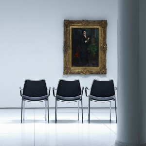 Sillón Gas Cromo Tapizado de Stua. Sillones de diseño moderno para salones u oficinas.