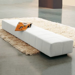 Banco Squaring de Bonaldo. Mobiliario de diseño moderno de accesorios.