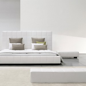 Banco Squaring de Bonaldo. Mobiliario de diseño moderno de accesorios.