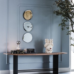 Consola Trevi de Cattelan Italia. Consola de diseño moderno italiano.