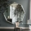 Espejo octagonal Emerald Magnum de Cattelan Italia. Espejos de salón modernos.