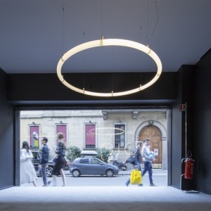 Alphabet of Light circulo de Artemide. Tienda online lamparas modernas.