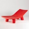 Tumbona plástico Low Lita de Slide. Tumbona exterior diseño.