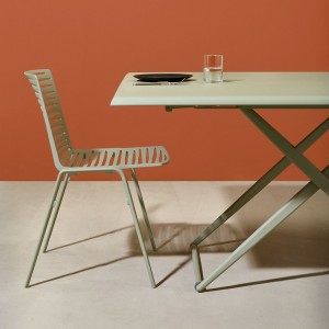 Mesa Zebra Regulable de Exterior Resistente a Todas las Estaciones catalogo Fast.