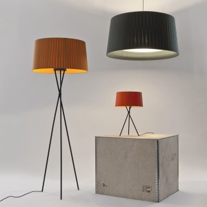 Lámpara suspensión GT7 2000 de Santa & Cole. Lámparas de diseño moderno.