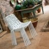 Silla Forest de diseño moderno y elegante de Fast. Sillas metálicas para exteriores.