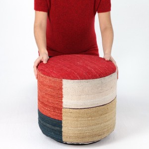 Pouf Kilim de Nanimarquina. Pouf moderno tapizado.