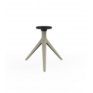 Mesa auxiliar Mari-Sol pie Ø62 de Vondom. Muebles y complementos de exterior.