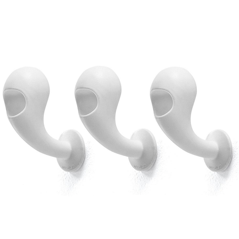 Pack 3 Perchas Mini Crazy Head de Myyour. Mueble de exterior.