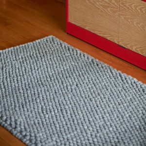 Alfombra Peas de Hay. Complementos ideales modernos para decorar tu hogar.