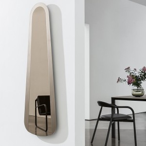 Espejo Clessidra de Sovet. Espejo de pared de diseño. Espejo moderno para salón.