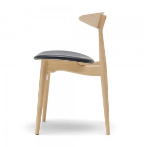 Silla CH33P en piel de Carl Hansen and Son. Sillas de diseño moderno.
