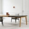 Mesa SH900 extensible de Carl Hansen and Son. Diseño elegante y moderno.