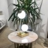 Lámparas oferta Loop de Mambo. Utu iluminación. Lámparas de exposición.