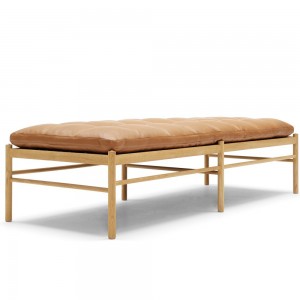 Diván OW150 piel de Carl Hansen and Son con acabados de lujos lleno de modernidad.