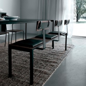 Banco original Sintesi para comedor de Extendo.