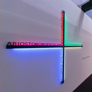 Hsiang Led W Nero de Artemide. Tienda online lámparas modernas.