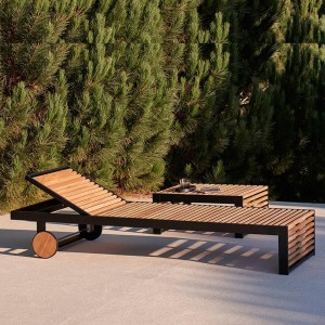 Tumbona reclinable DNA Teca para jardín de Gandia Blasco.