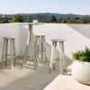 Mesa bar Stack Gandia Blasco. Mesas modernas para bar en exteriores.