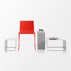 Mesa moderna Arumi 2 de diseño para exterior de Gandia Blasco