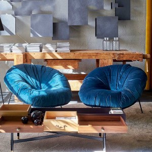 Butaca Closer de Mogg. Butacas modernas de diseño italiano para salones.