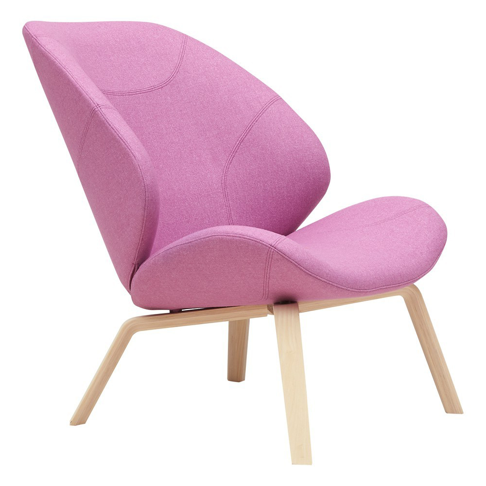 Butaca cómoda y espaciosa Eden para salón de Softline. Butacas de diseño nórdico.