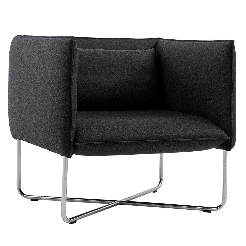 Butaca cómoda Groove para salón de Softline. Muebles de diseño nórdico.