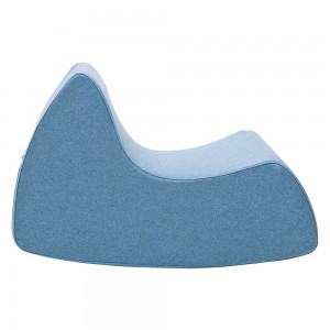 Mecedora original mecedora Grand Prix para dormitorio infantil de Softline.