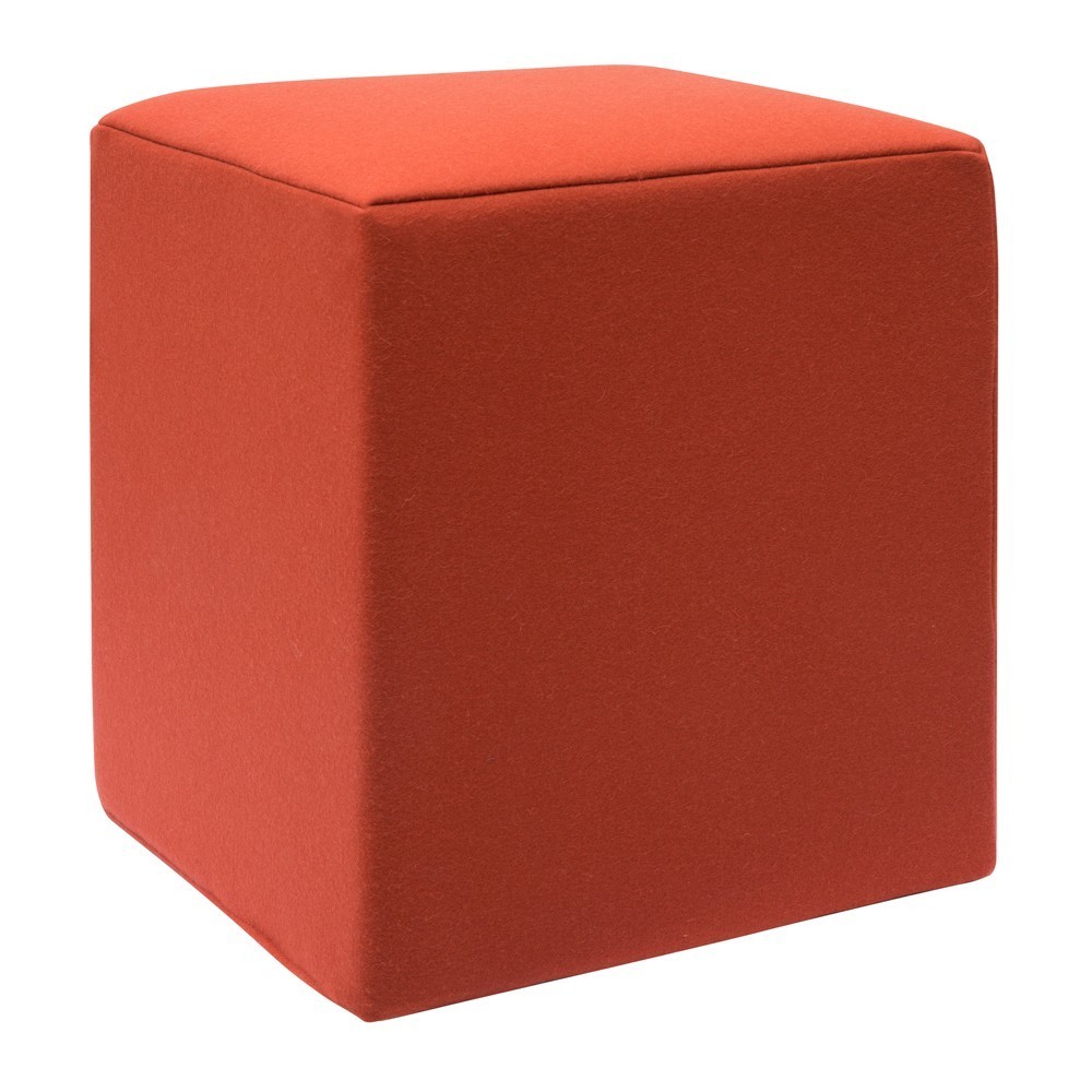 Pouf en forma de cubo Pouf para dormitorio de Softline.