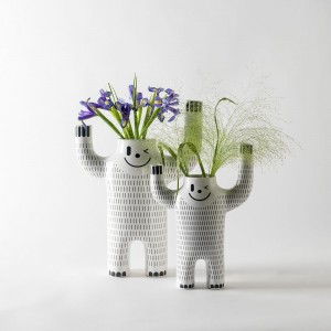 Jarrones Happy Yeti de BD Barcelona. Complementos decoración modernos
